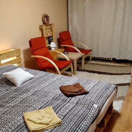 Gesztenyes Apartman Мисколк Екстериор снимка