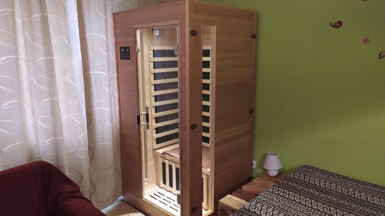 Gesztenyes Apartman Мисколк Екстериор снимка