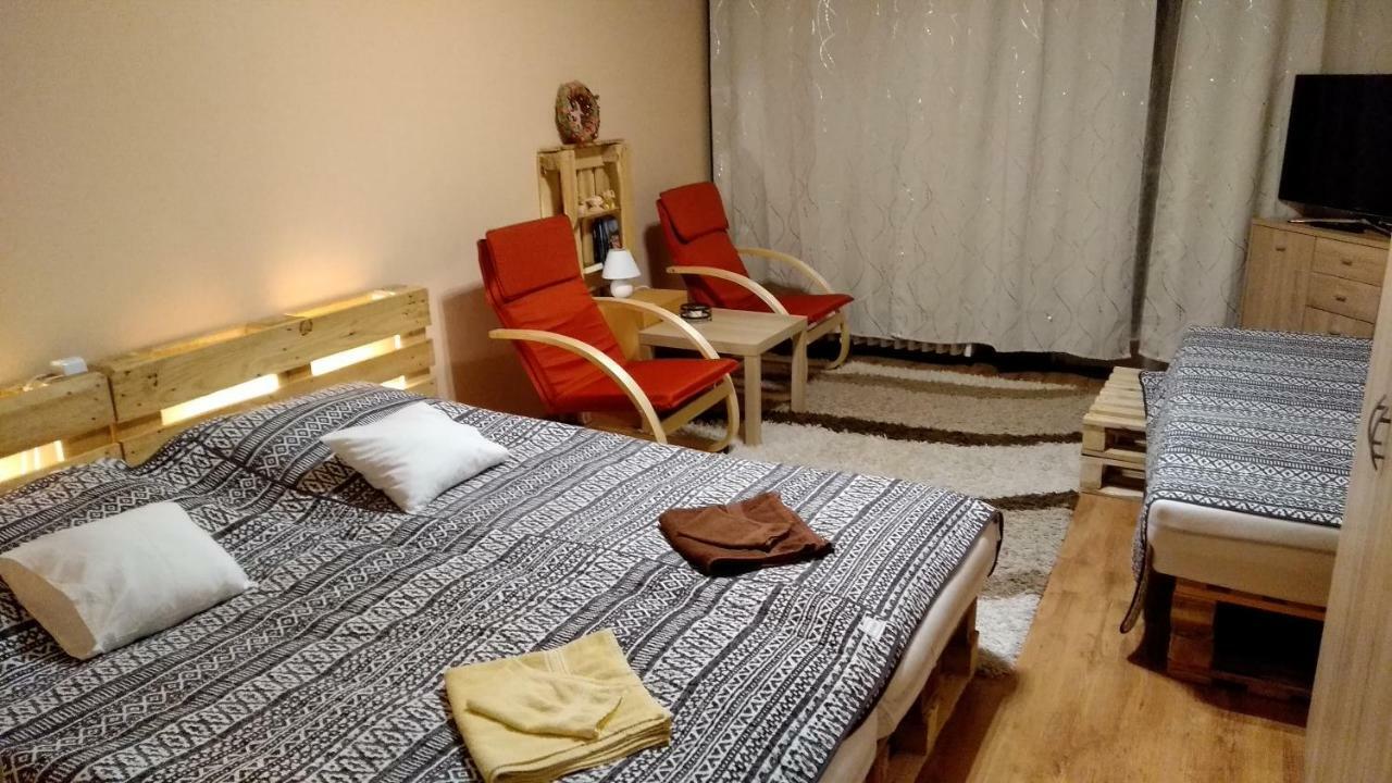 Gesztenyes Apartman Мисколк Екстериор снимка